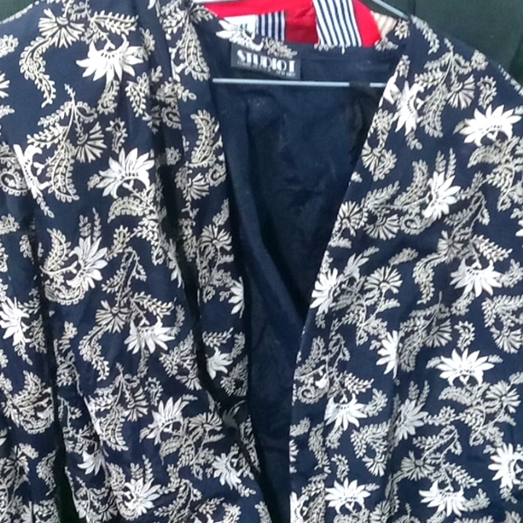 Jacket - Picture 1 of 2